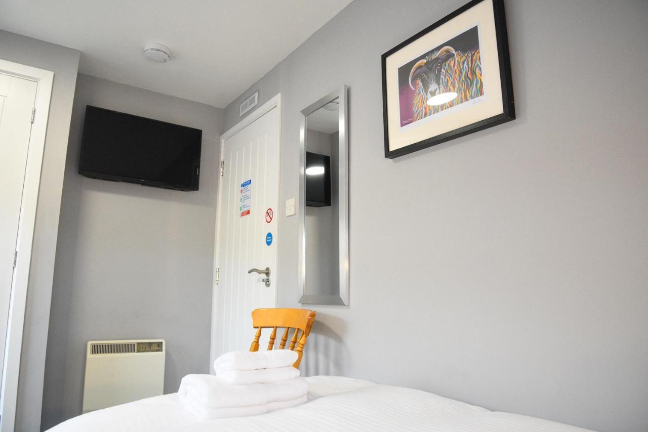 5 Glenconon Bed And Breakfast Uig  Exterior photo